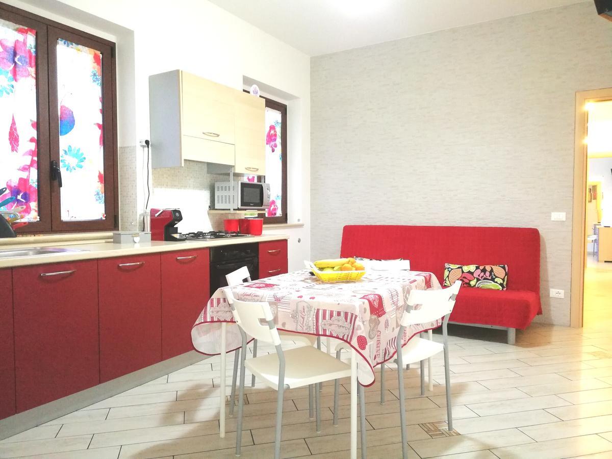 Capo D'Orlando Apartments Zewnętrze zdjęcie