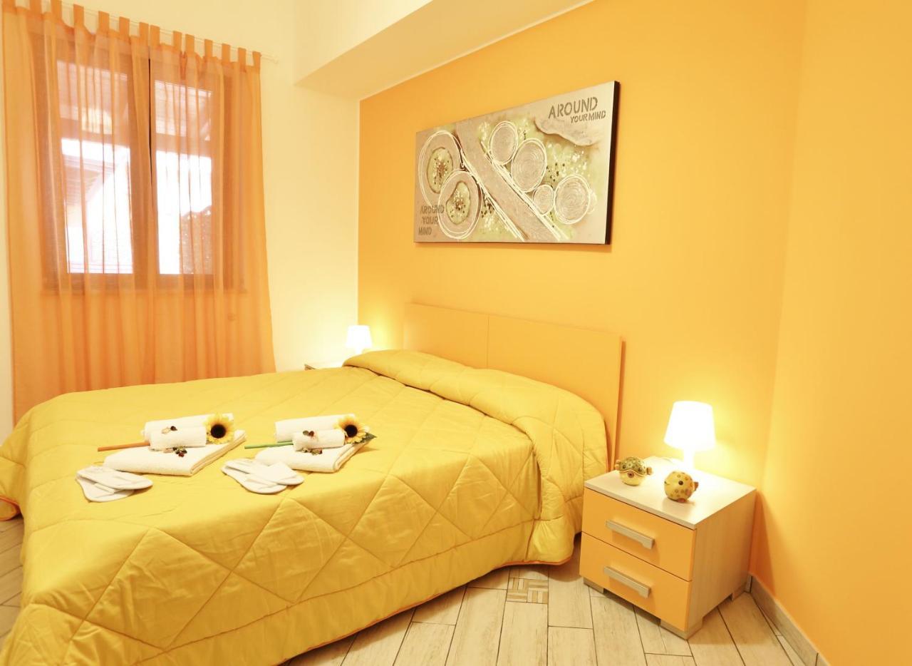 Capo D'Orlando Apartments Zewnętrze zdjęcie