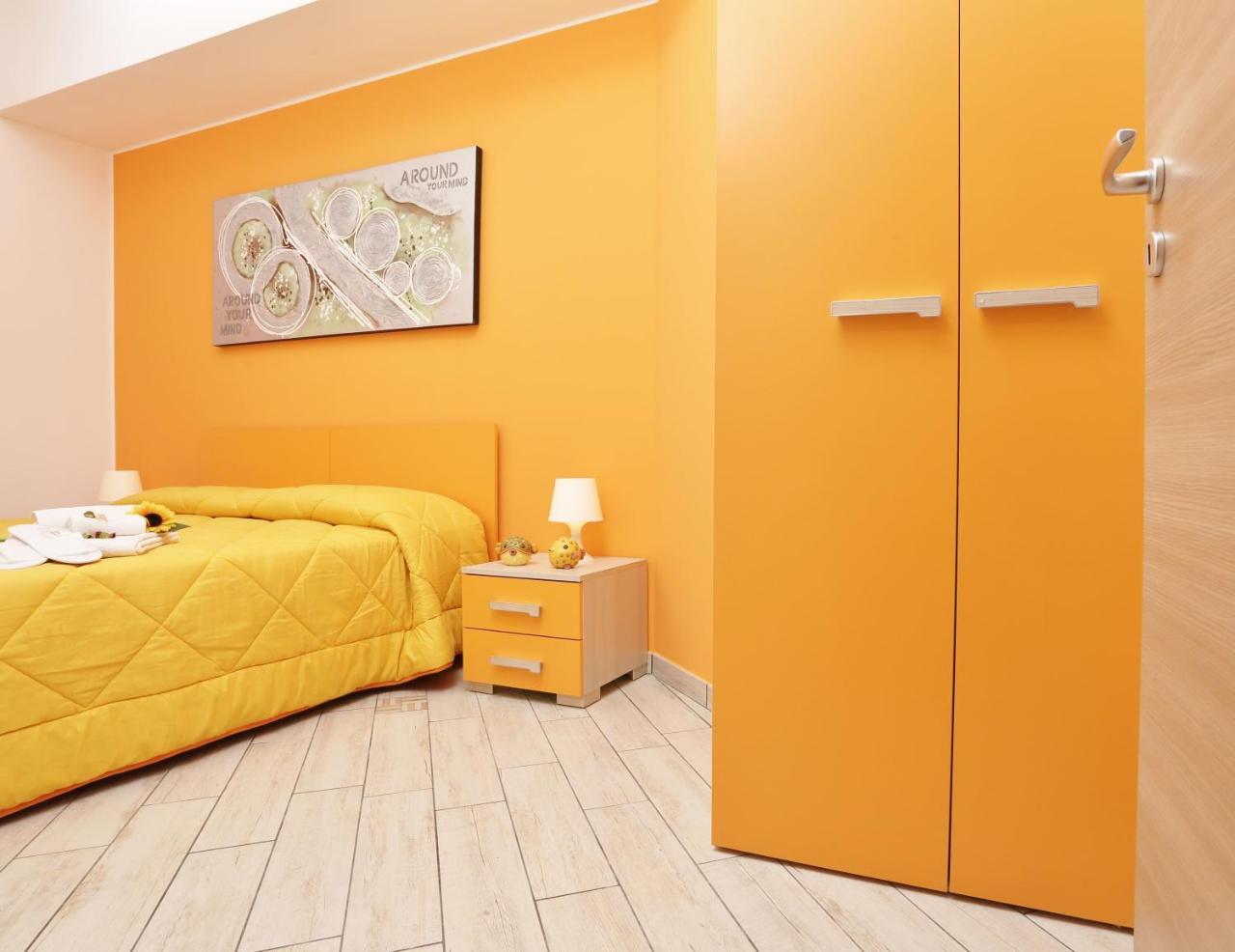 Capo D'Orlando Apartments Zewnętrze zdjęcie